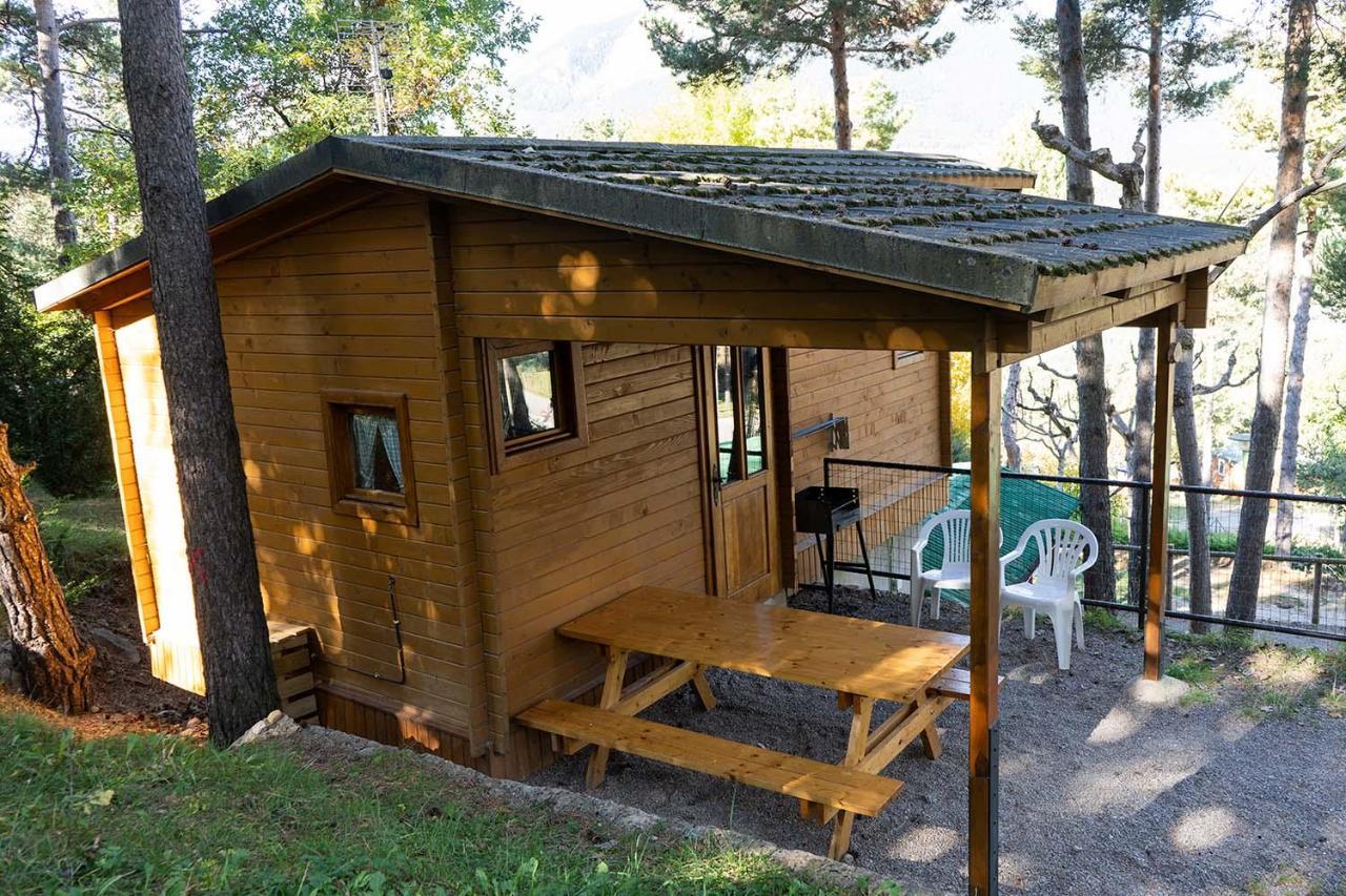 Bungalows Del Camping Pedraforca Saldés Exterior foto
