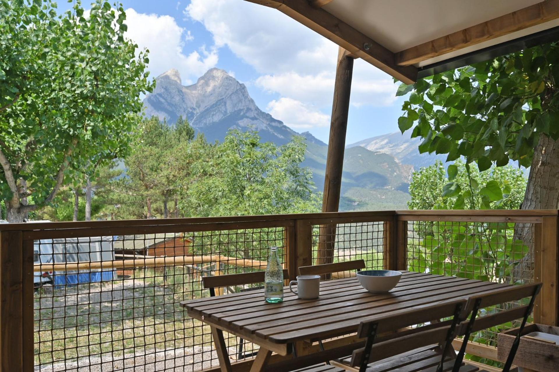 Bungalows Del Camping Pedraforca Saldés Cameră foto