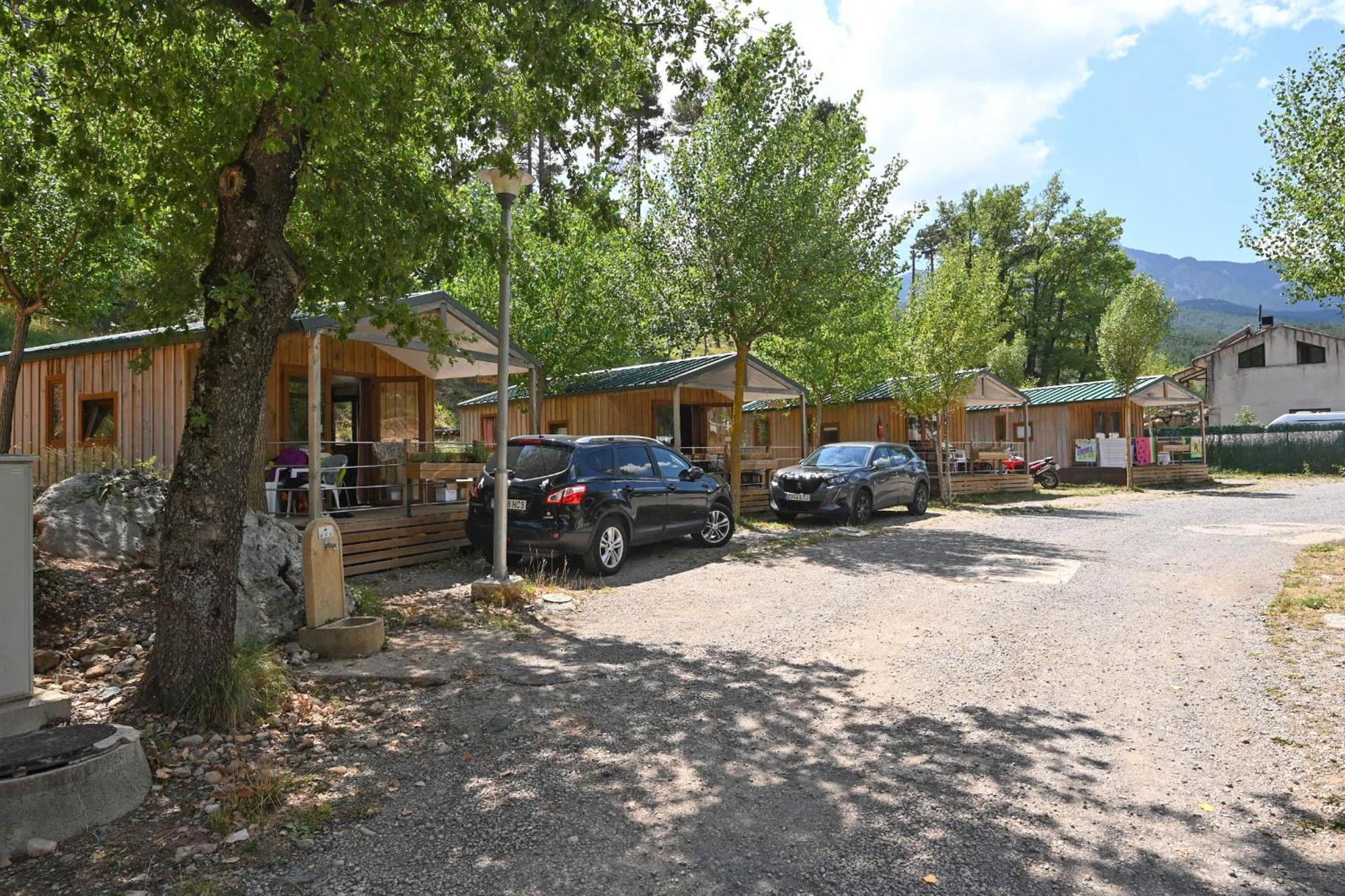 Bungalows Del Camping Pedraforca Saldés Cameră foto