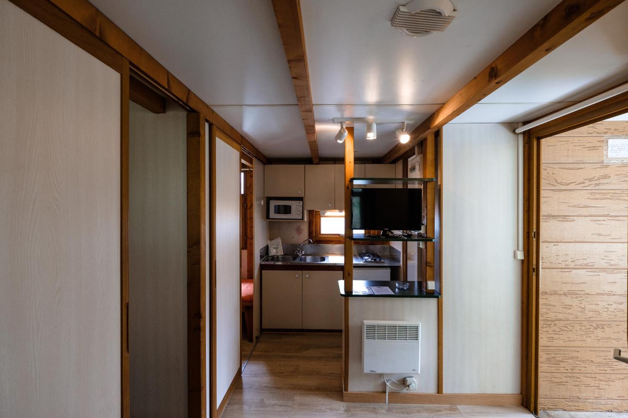 Bungalows Del Camping Pedraforca Saldés Cameră foto