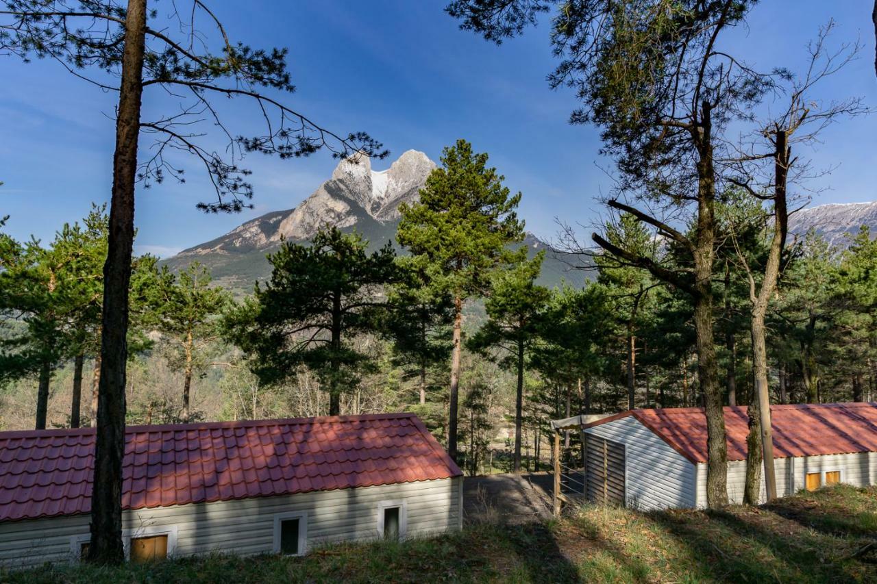 Bungalows Del Camping Pedraforca Saldés Exterior foto